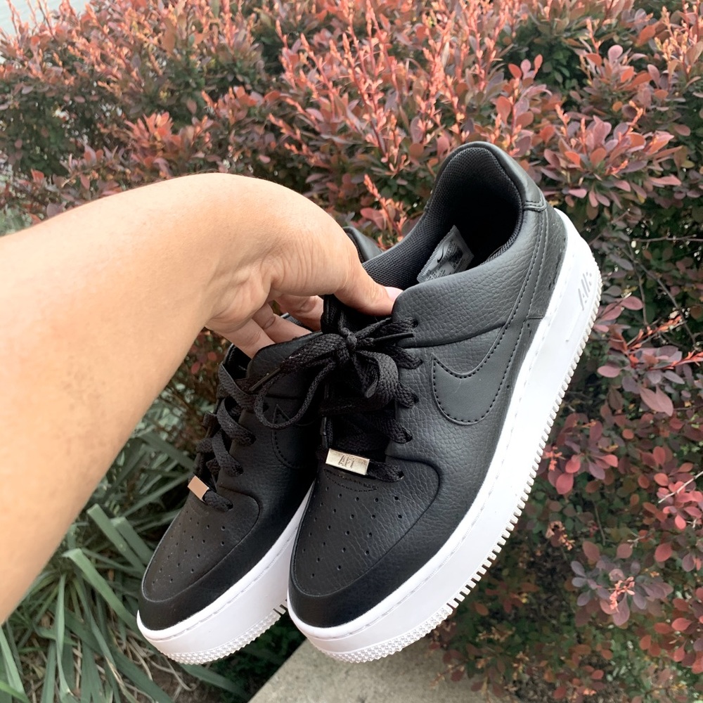 Nike Air Force Sage Low “Black”